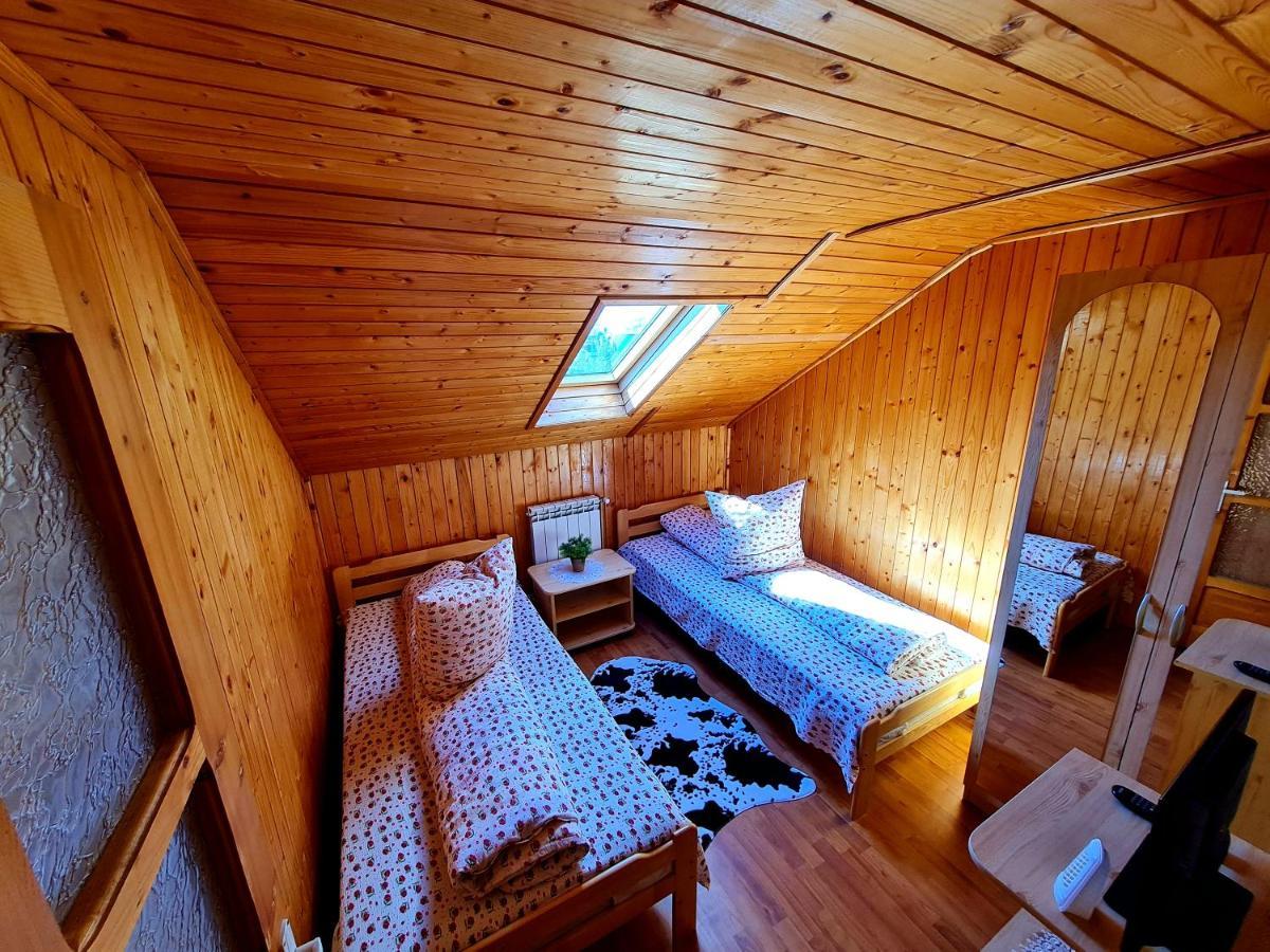 Pensiunea Sanziana Hotell Oradea Eksteriør bilde