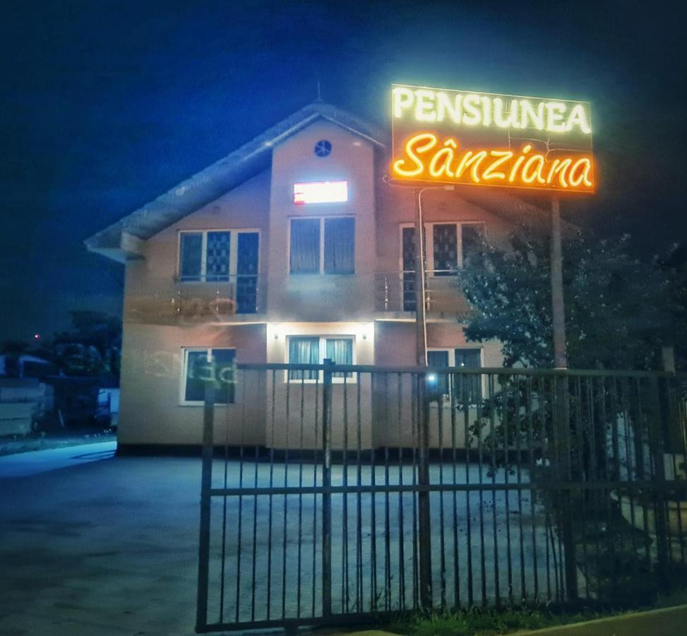 Pensiunea Sanziana Hotell Oradea Eksteriør bilde