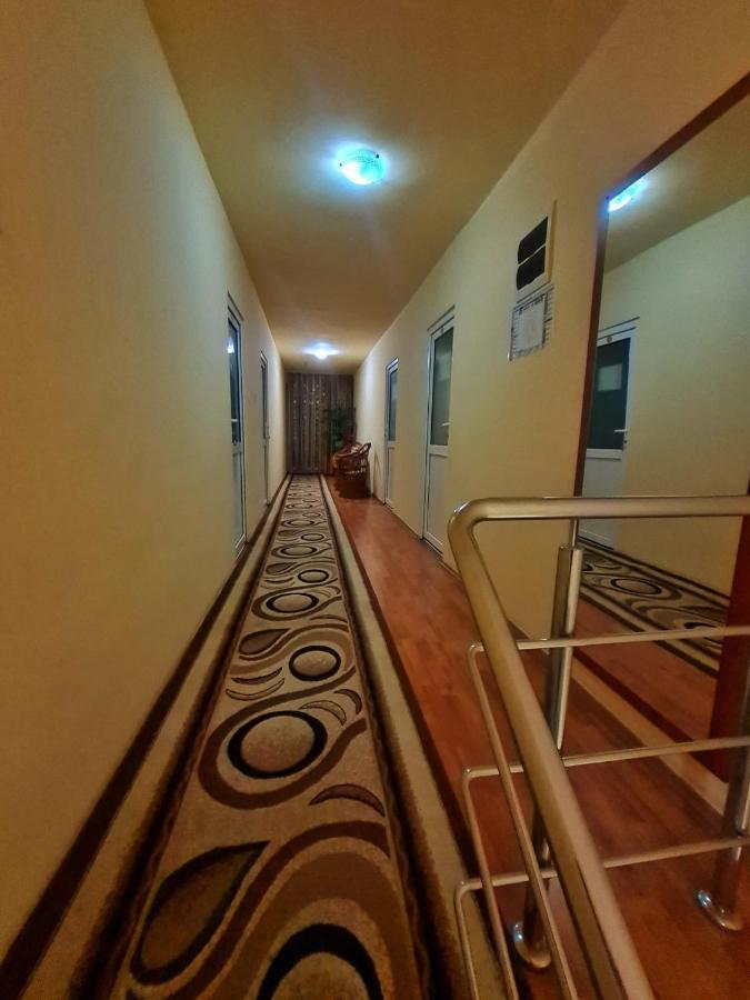 Pensiunea Sanziana Hotell Oradea Eksteriør bilde