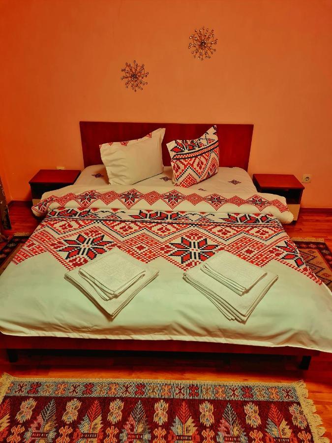 Pensiunea Sanziana Hotell Oradea Eksteriør bilde